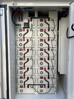 통신 인터페이스 RS485 등급 그리드 전압 AC400V PCS 전력 50-500KW